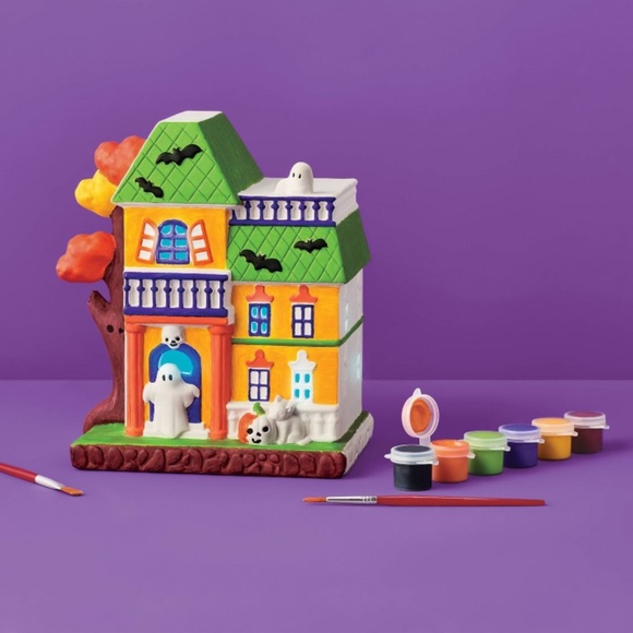 NEW Mondo Llama Paint-Your-Own Haunted House Kit - Picture 4 of 4